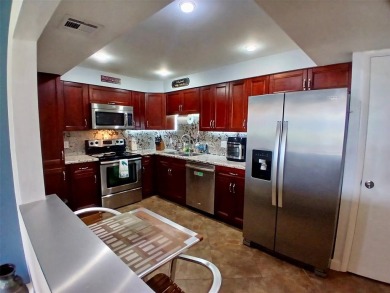 Lake Condo For Sale in Pompano Beach, Florida