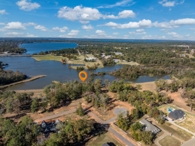 Waterfront Lot 1.079 AC on Lake Palestine - photo 8
