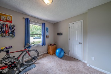 One level three bedroom, two bath ranch with flat, fenced back - photo 22
