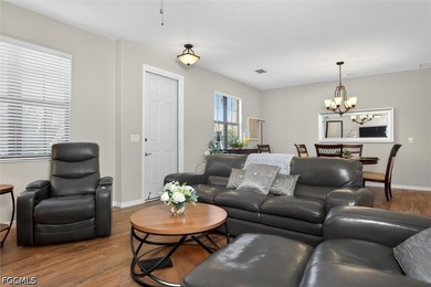 AMAZING OPPORTUNITY! All new SAN CLEMENTE flat, potentially with - photo 4