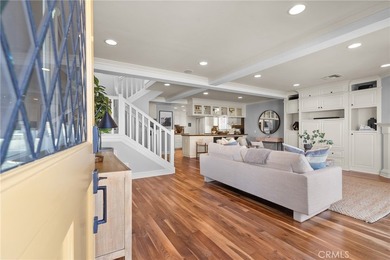 Located on the prestigious bayfront of Balboa Island, 1011 N - photo 11