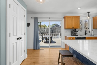 Located in a friendly, peaceful, well-established neighborhood - photo 14