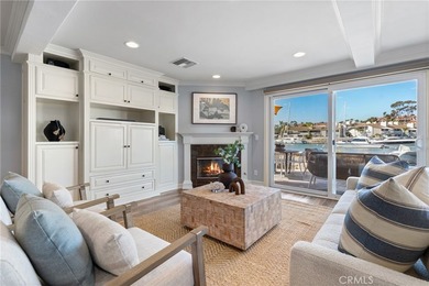 Located on the prestigious bayfront of Balboa Island, 1011 N - photo 19