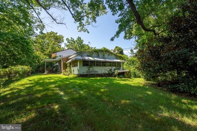 (private lake, pond, coastal) Home For Sale in Lothian Maryland