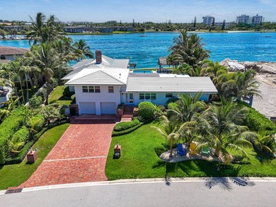 Situated on the southern tip of Jupiter Island in the exclusive - photo 2