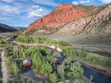 Start living your dream today. Escape to this exquisite custom - photo 26