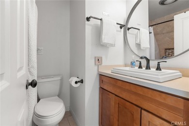 Located on the prestigious bayfront of Balboa Island, 1011 N - photo 30