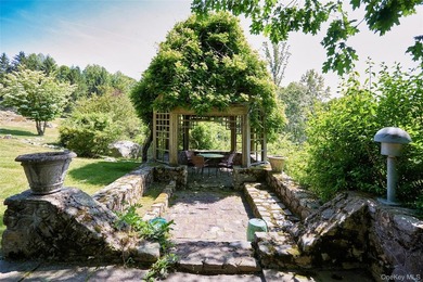 7/1 OFFER ACCEPTED, Inspections complete. Behind the gates of - photo 31