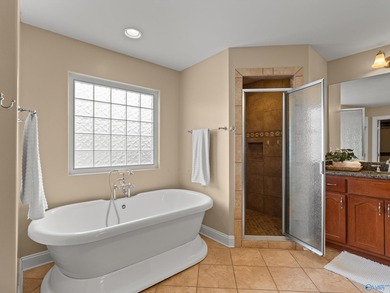 NEW PRICE! OPEN HOUSE 7/12 2-4 PM! Beautiful 5 bedroom/5 bath - photo 31
