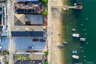 Located on the prestigious bayfront of Balboa Island, 1011 N - photo 46
