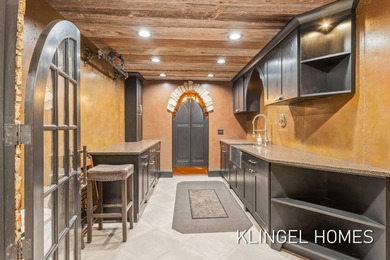 Escape to your own private retreat with this extraordinary - photo 48