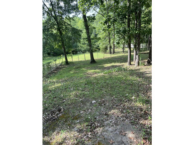 Looking for a peaceful country setting with room for your - photo 4