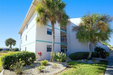 (private lake, pond, coastal) Condo For Sale in Punta Gorda Florida