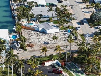 Experience the rare opportunity to own a brand-new waterfront - photo 8