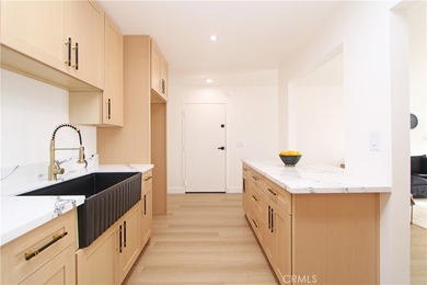 Welcome to Unit 19 at Plaza Pacifica, a beautifully renovated - photo 10