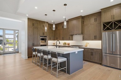 Welcome to one of the most desirable patio homes in Harmony Club - photo 11