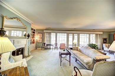 This rare offering showcases a stunning, high-end lakefront - photo 13