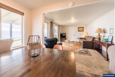 Oceanfront with outstanding views of the surf and sunsets zoned - photo 14