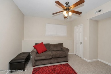 Spacious 2-bedroom townhome located in the desirable Rossville - photo 15