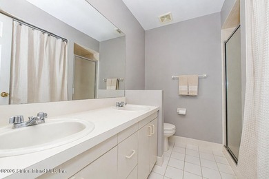 Spacious 2-bedroom townhome located in the desirable Rossville - photo 18