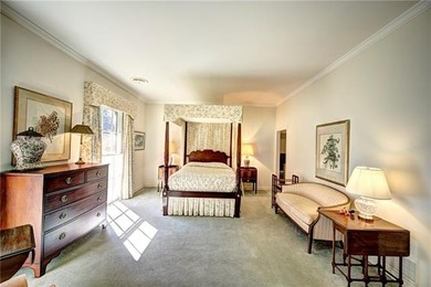 This rare offering showcases a stunning, high-end lakefront - photo 19