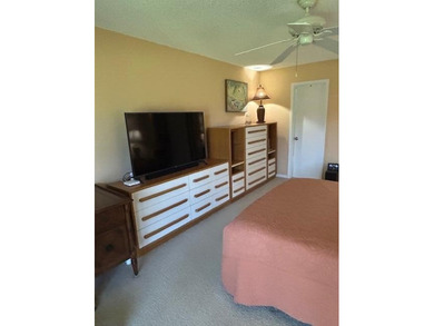 This a fantastic updated unit with 1 full bathroom and 1/2 bath - photo 22