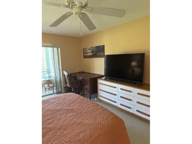 This a fantastic updated unit with 1 full bathroom and 1/2 bath - photo 23