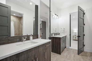 Welcome to one of the most desirable patio homes in Harmony Club - photo 31