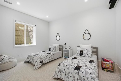 Welcome to one of the most desirable patio homes in Harmony Club - photo 33