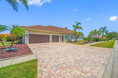 BEAUTIFULLY RENOVATED WATERFRONT HOME WITH BAY & GULF ACCESS in - photo 3