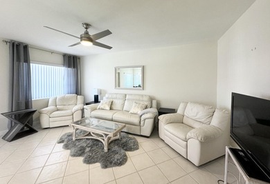 Beautifully upgraded and spacious 2-bedroom, 2-bath condo - photo 5