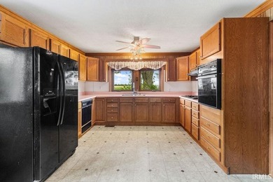 Situated on 1.28 acres in a country setting, this 3-bedroom - photo 7