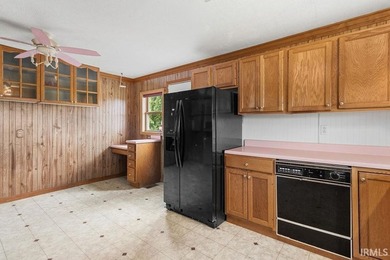 Situated on 1.28 acres in a country setting, this 3-bedroom - photo 9