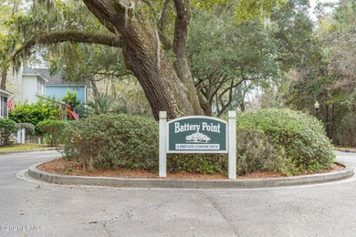 19 acre buildable marsh front lot on Petigru--overlooks the - photo 12