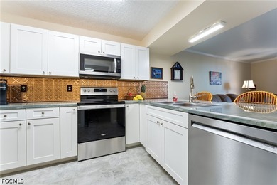 Welcome to Schooner Bay, a resort-style waterfront community - photo 8