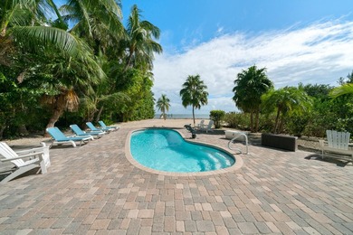 Discover a rare opportunity to own an exceptional oceanfront - photo 2