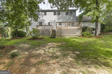 Life is simply better at the lake! Welcome to this beautifully - photo 36
