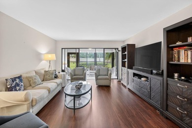 First Floor updated 2 bedroom 2 bathroom unit with a great golf - photo 8
