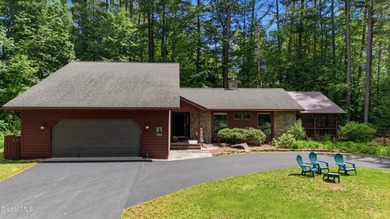 DEEDED LAKE ACCESS W/BEACH + DOCK FOR 24FT BOAT IN BOON BAY - photo 1