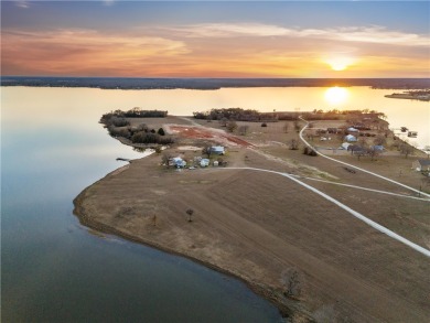 Lake Lot Off Market in Donie, Texas
