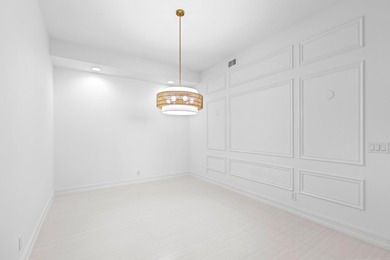 Rarely available first-floor villa in the highly sought-after - photo 15