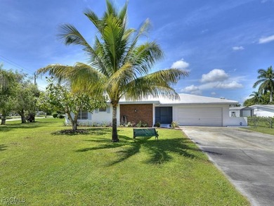 Caloosahatchee River Home For Sale in Fort Myers Florida