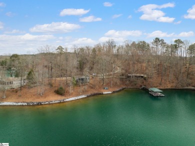 Lake Keowee Home Sale Pending in Six Mile South Carolina