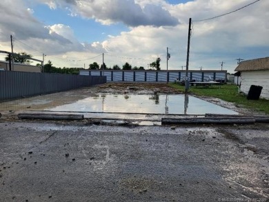 Lake Commercial Sale Pending in Eufaula, Oklahoma