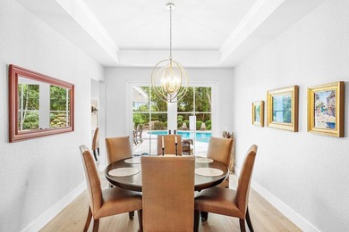 Stunning 4 BD 3 BA, beautifully renovated home on an oversized - photo 6