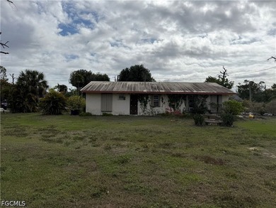 Welcome to 3677 Tangerine Drive in the laid-back waterfront - photo 10