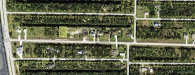 WATERFRONT OPPORTUNITY! Welcome to this oversized lot in Punta - photo 2