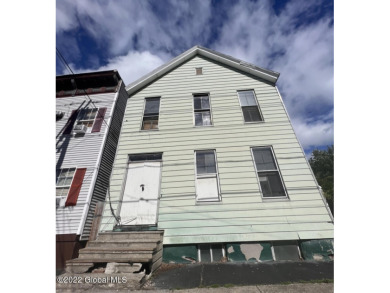 Hudson River - Rensselaer County Home Sale Pending in Troy New York
