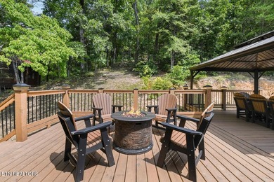 Escape to Rustic Hideaway -- your ultimate retreat in the woods! - photo 12