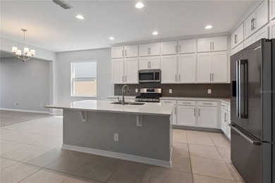 Virtually Staged. Enjoy single-level living in lakefront Hull - photo 13